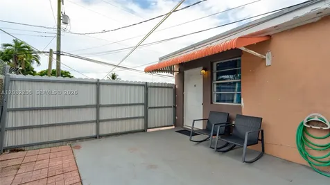 9840 SW 48th Street Miami FL 33165