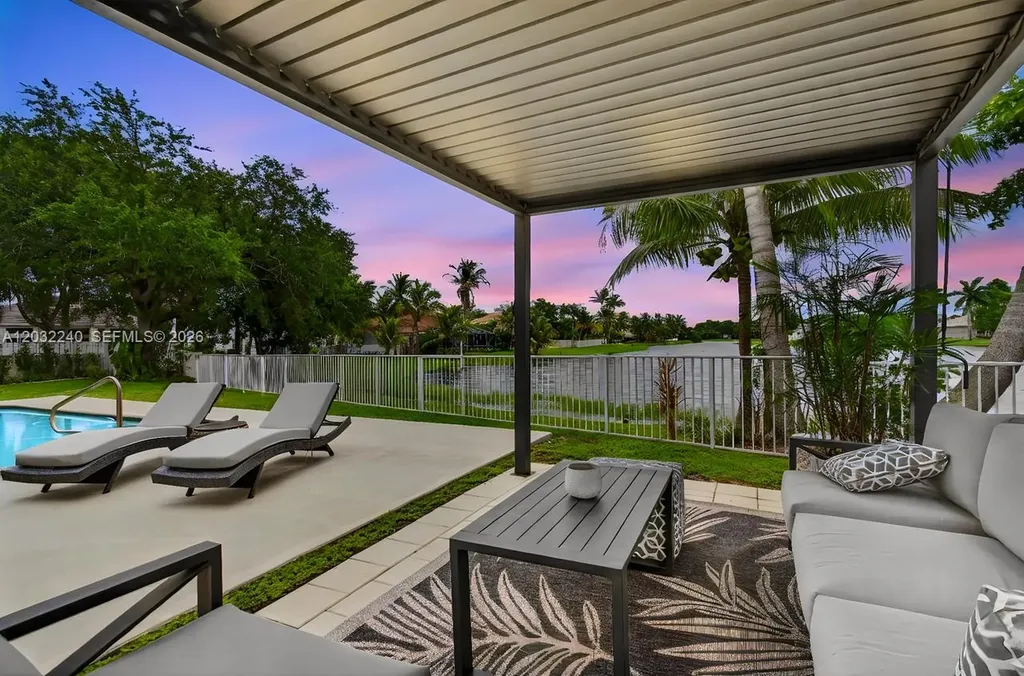 480 Cambridge Drive Weston FL 33326