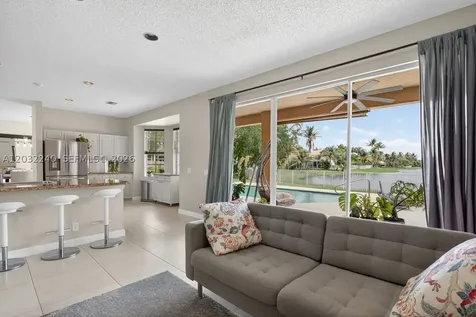 480 Cambridge Drive Weston FL 33326