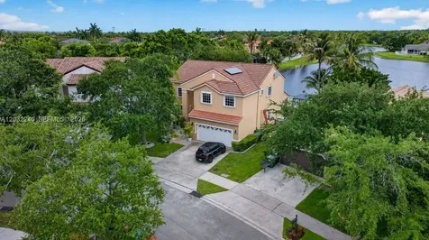 480 Cambridge Drive Weston FL 33326