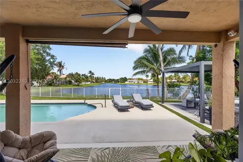 480 Cambridge Drive Weston FL 33326