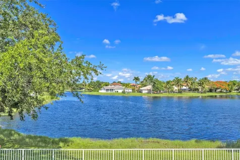 480 Cambridge Drive Weston FL 33326