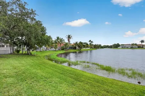 480 Cambridge Drive Weston FL 33326
