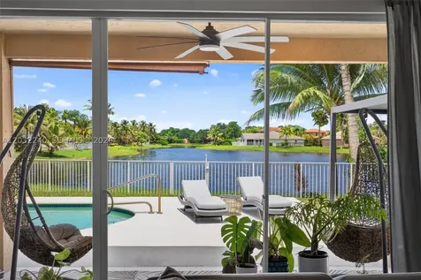 480 Cambridge Drive Weston FL 33326