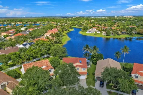 480 Cambridge Drive Weston FL 33326