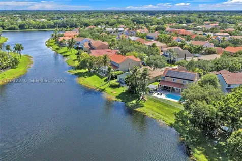 480 Cambridge Drive Weston FL 33326