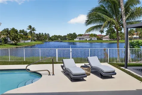 480 Cambridge Drive Weston FL 33326