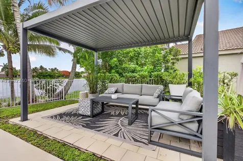 480 Cambridge Drive Weston FL 33326