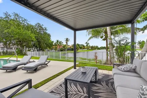 480 Cambridge Drive Weston FL 33326