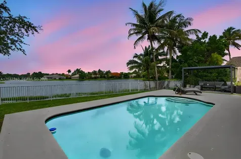 480 Cambridge Drive Weston FL 33326