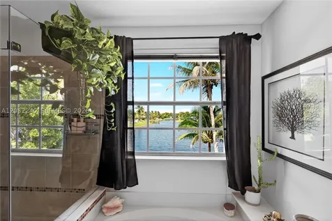 480 Cambridge Drive Weston FL 33326