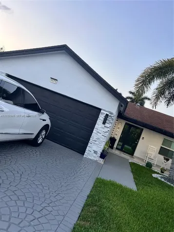 9571 NW 52nd Street Sunrise FL 33351