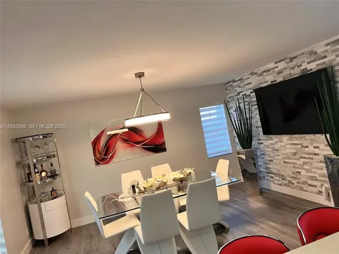 9571 NW 52nd Street Sunrise FL 33351