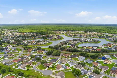 2402 Accord Terrace Kissimmee FL 34758