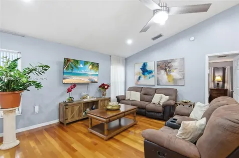 2402 Accord Terrace Kissimmee FL 34758