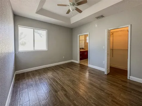 17866 NW 74th Court Hialeah FL 33015