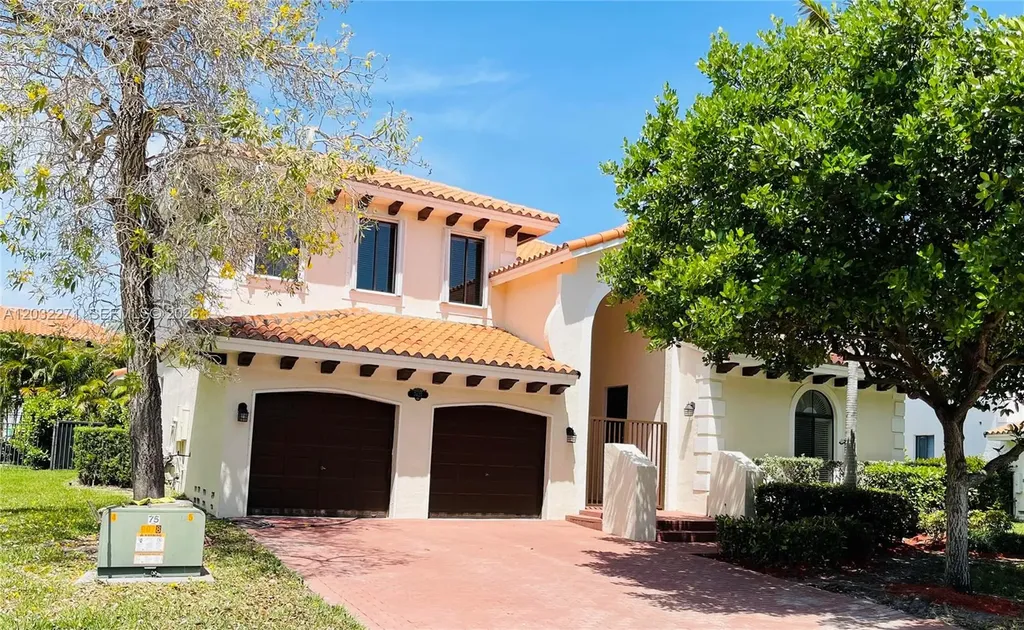 7427 SW 189th Street Cutler Bay FL 33157