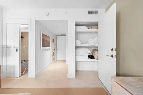 102 24th Street Miami Beach FL 33139