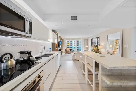 102 24th Street Miami Beach FL 33139