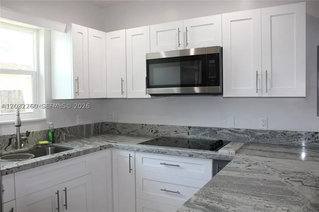 4035 E 2nd Avenue Hialeah FL 33013