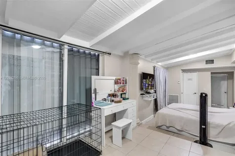4820 W 2nd Lane Hialeah FL 33012