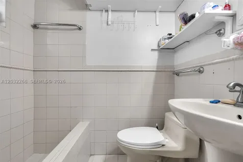 4820 W 2nd Lane Hialeah FL 33012