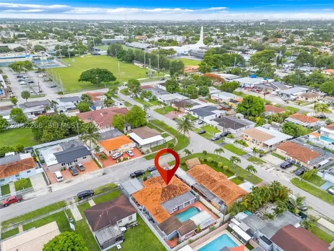 4820 W 2nd Lane Hialeah FL 33012