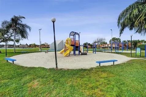 11100 SW 15th Manor Davie FL 33324