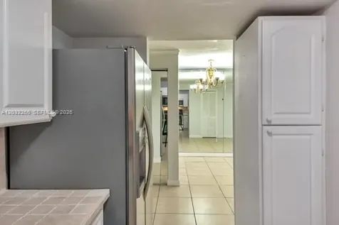 2735 W 52nd Street Hialeah FL 33016