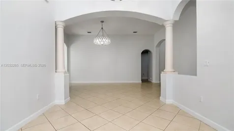 19434 SW 78th Avenue Cutler Bay FL 33157