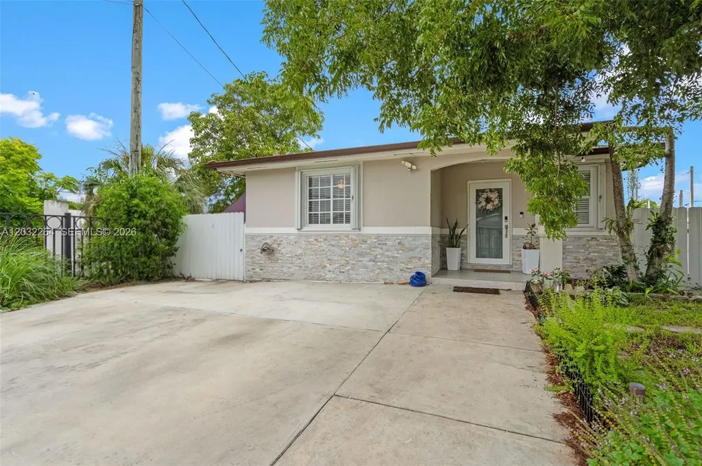 1430 NW 5th Avenue Florida City FL 33034