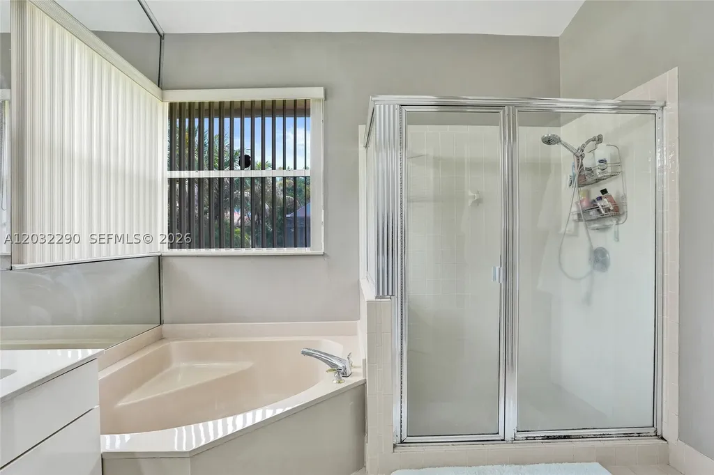 8269 NW 40th Court Coral Springs FL 33065