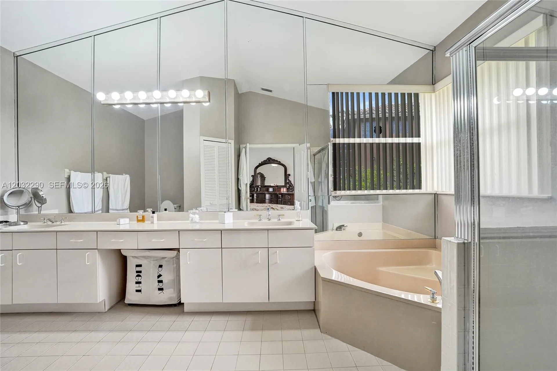 8269 NW 40th Court Coral Springs FL 33065