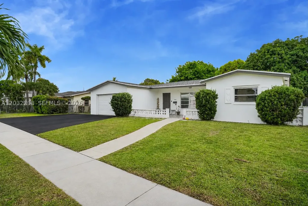 3940 NW 47th Avenue Lauderdale Lakes FL 33319