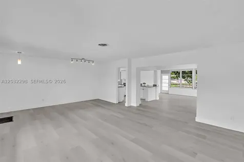 3940 NW 47th Avenue Lauderdale Lakes FL 33319