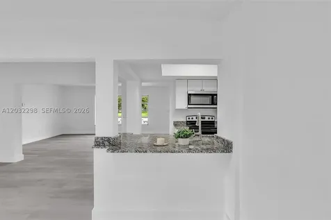 3940 NW 47th Avenue Lauderdale Lakes FL 33319