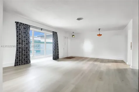 3940 NW 47th Avenue Lauderdale Lakes FL 33319