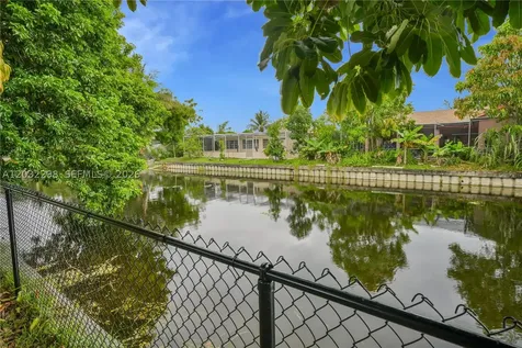 3940 NW 47th Avenue Lauderdale Lakes FL 33319