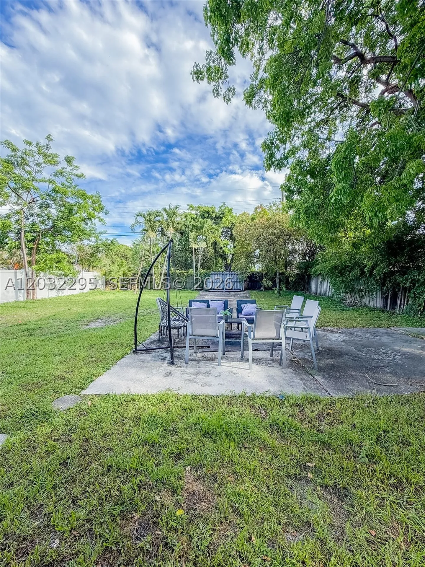 2740 Dewey Street Hollywood FL 33020