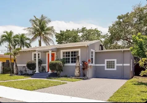 2740 Dewey Street Hollywood FL 33020
