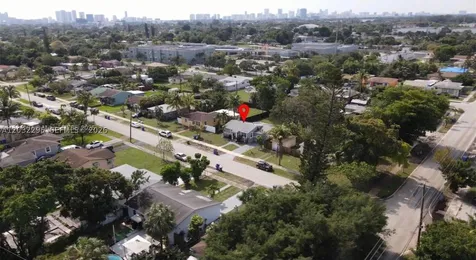 2740 Dewey Street Hollywood FL 33020