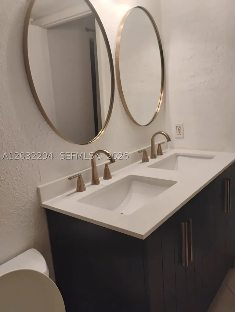 4241 W Mcnab Road Pompano Beach FL 33069