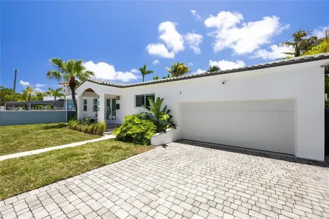 930 Stillwater Drive Miami Beach FL 33141