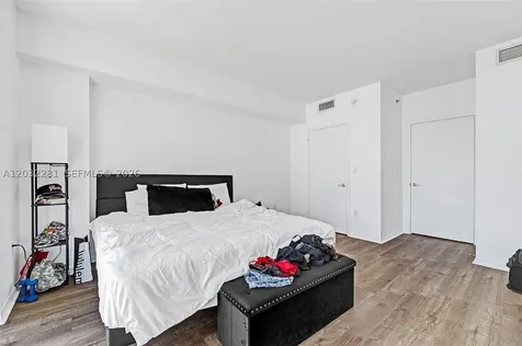 55 SE 6th Street Miami FL 33131