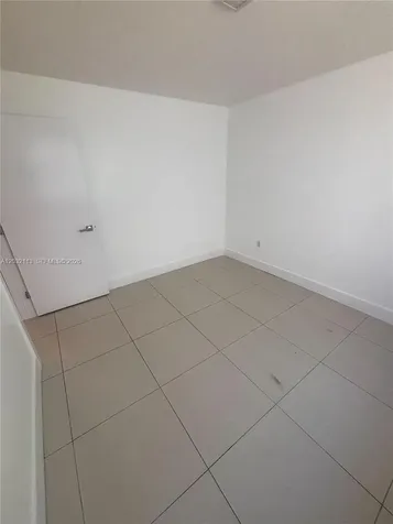 829 SW 18th Avenue Miami FL 33135