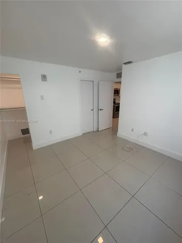 829 SW 18th Avenue Miami FL 33135