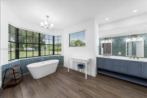 7705 SW 66th Street Miami FL 33143