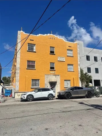 1043 NW 2nd Street Miami FL 33128