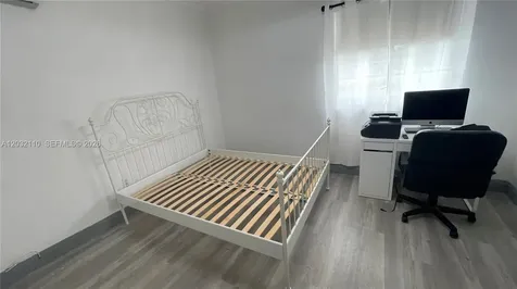 1043 NW 2nd Street Miami FL 33128