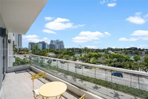 6362 Collins Avenue Miami Beach FL 33141